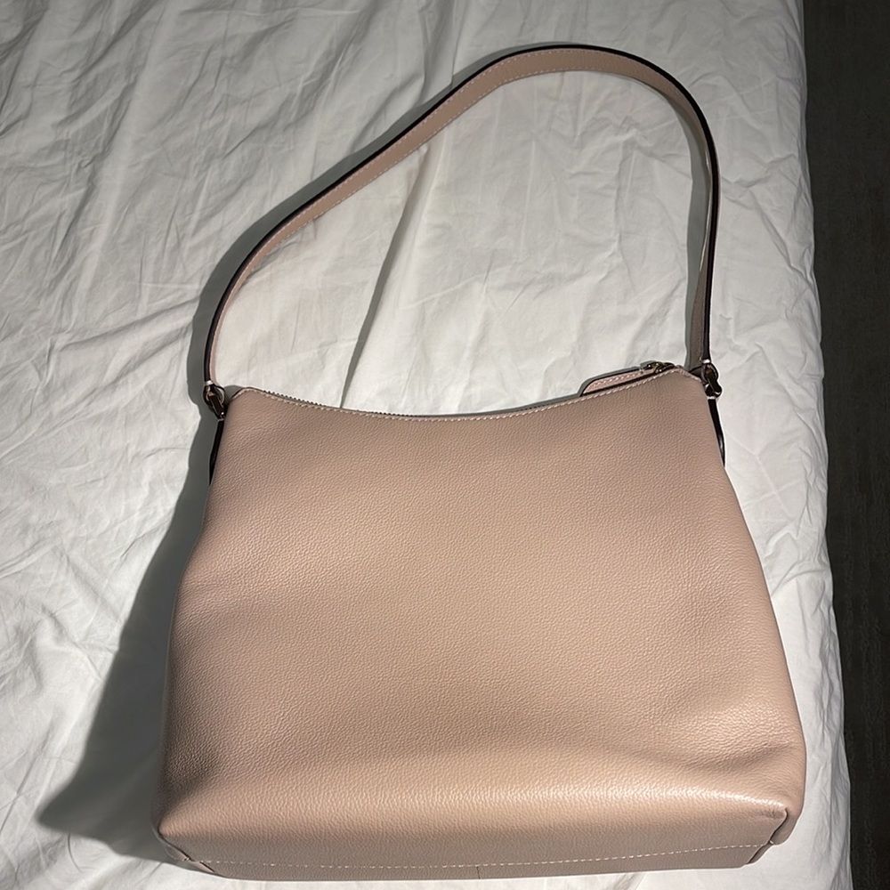Kate Spade Bailey Shoulder Bag in Textured Beige - Picture 7 of 10